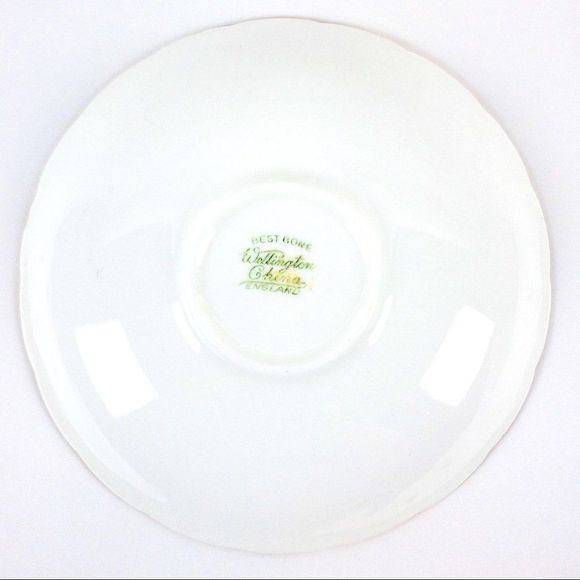 Wellington Bone China Tea Cup made in England with gorgeous yellow lustre finish - Picture 5 of 9